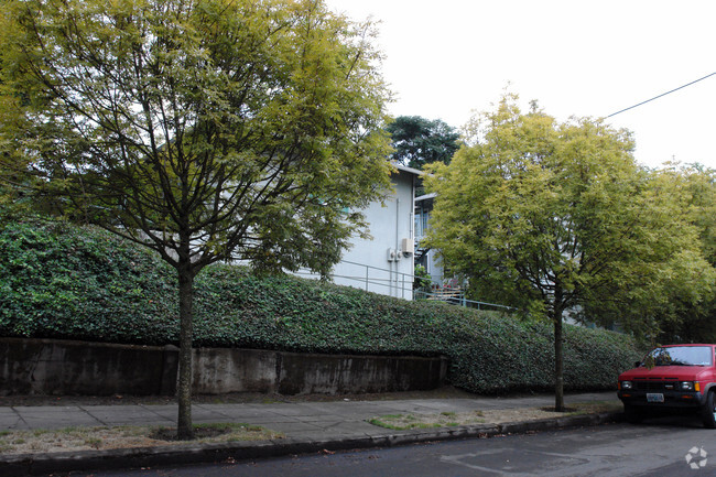 Foto del edificio - Beacon Manor