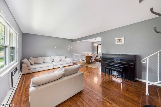 Foto del edificio - 768 Springfield Ave