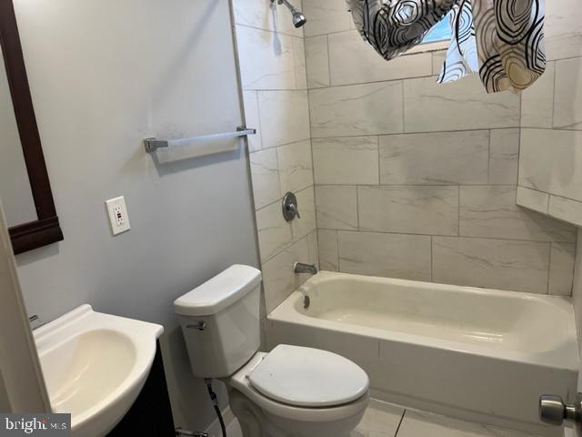 Foto del edificio - 6648 N 18th St