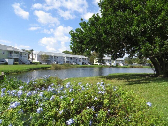 Foto del edificio - 4856 Snook Dr SE