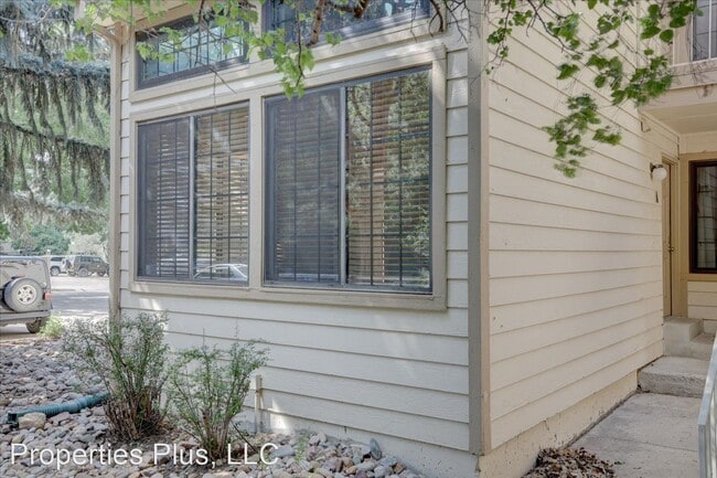 Building Photo - 2 br, 2 bath House - 4837 White Rock Cir, ...