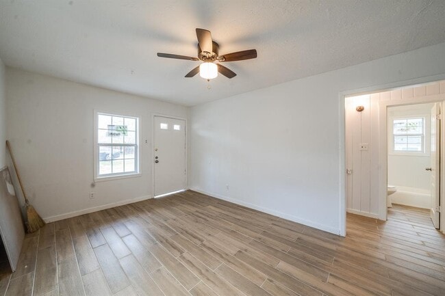 Building Photo - 3710 Cactus St