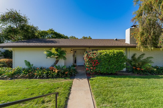 Foto del edificio - 4126 Foothill Rd