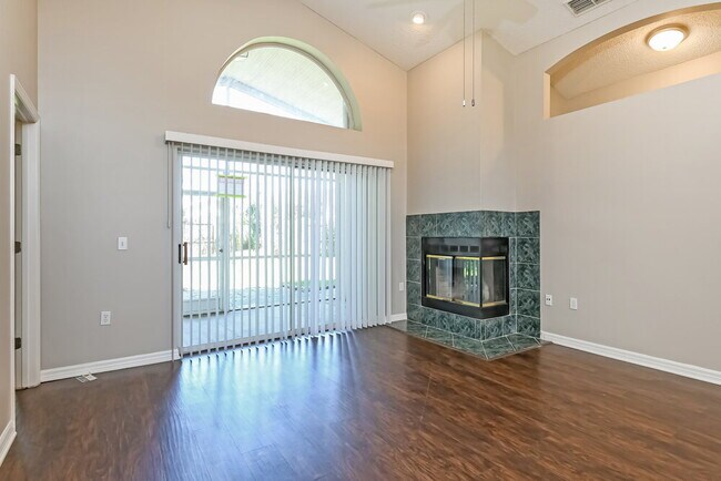 Foto del edificio - 11756 Hatcher Cir