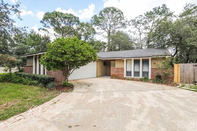 Building Photo - 102 Ingram Ct