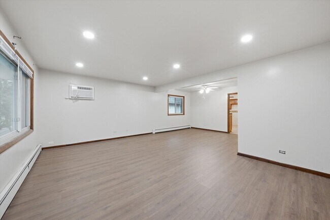 Foto del edificio - 2521 Lewis St