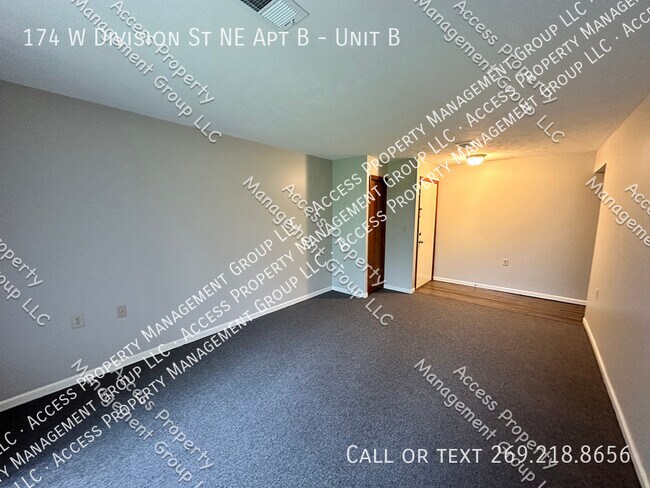 Foto del edificio - 174 W Division St NE