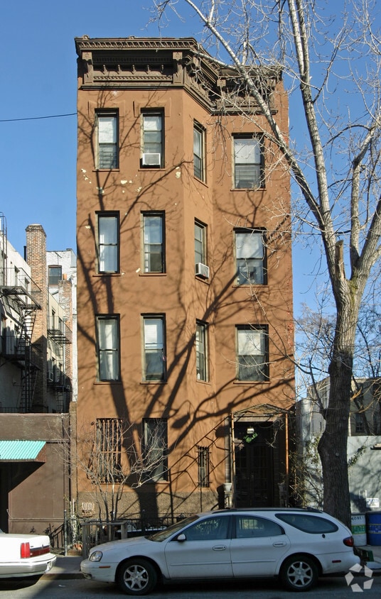 Primary Photo - 409 E 115th St
