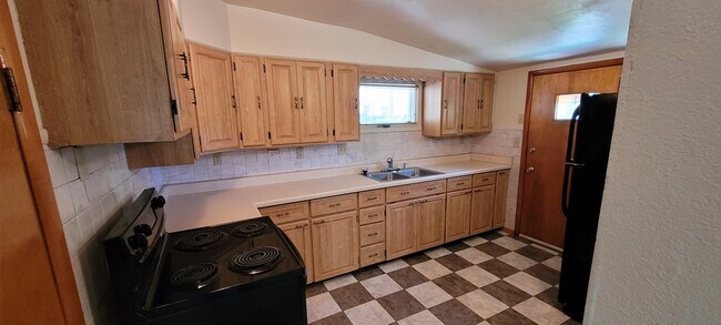 Foto del edificio - 5250 Cleghorn Canyon Rd