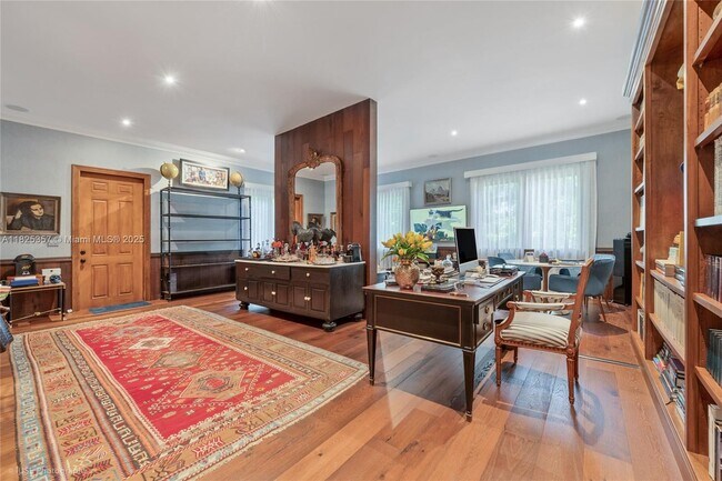 Foto del edificio - 7405 SW 104th St