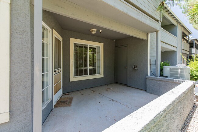 Building Photo - 255 S Kyrene Rd