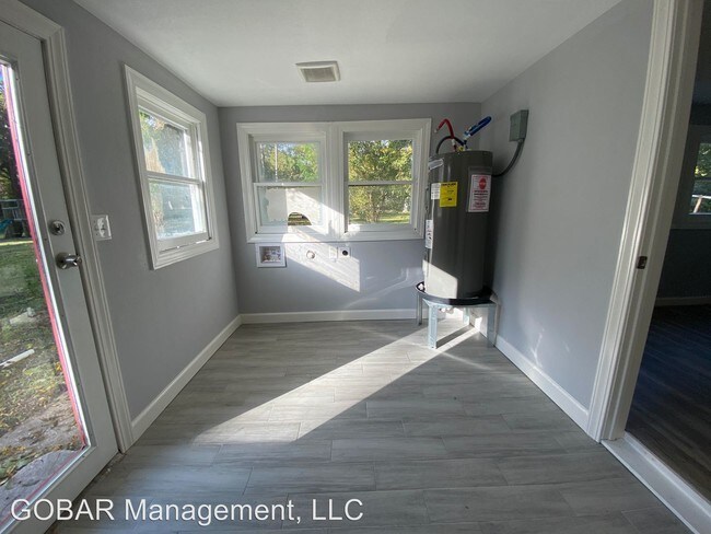 Foto del edificio - 4 br, 2 bath House - 118 Orchard St