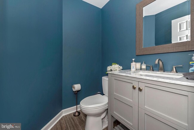 Foto del edificio - 6323 Towncrest Ct