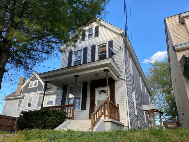 Foto del edificio - 4816 Myrtle Ave