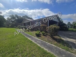 Building Photo - 314 Steele Rd