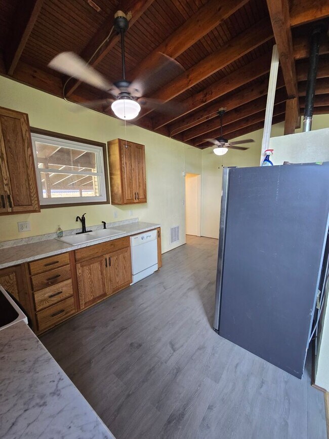 Foto del edificio - Move in Ready Ranch home in Westminster