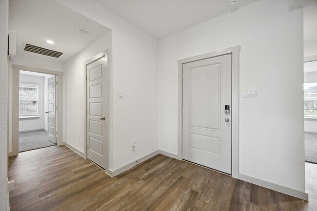Foto del edificio - 7835 Wrangler Shack Ln