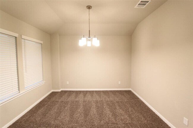 Foto del edificio - 718 Norwalk Dr