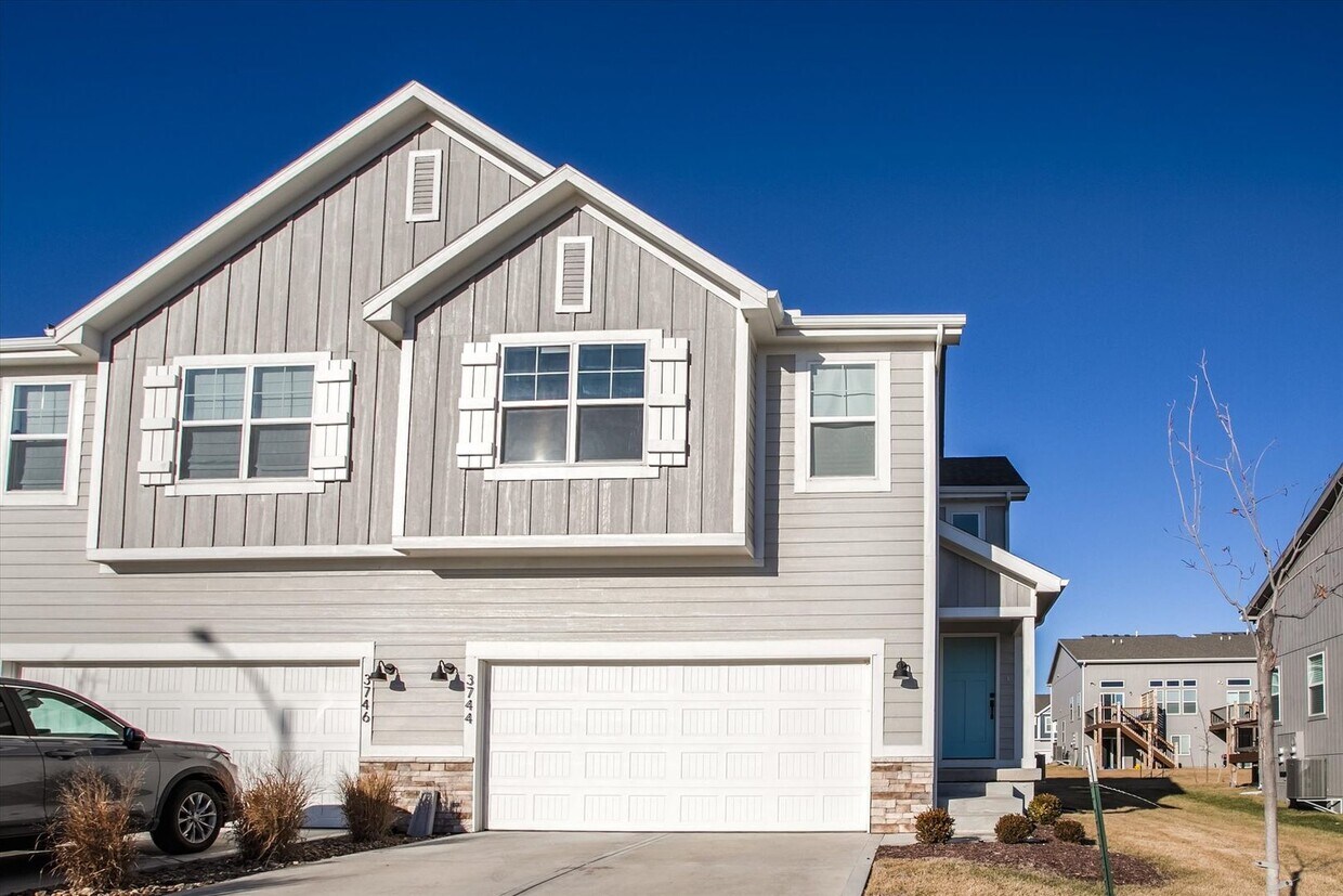 Foto principal - 3744 SW Maryville Pl