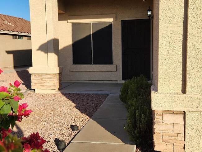 Foto del edificio - 15338 N 148th Ct