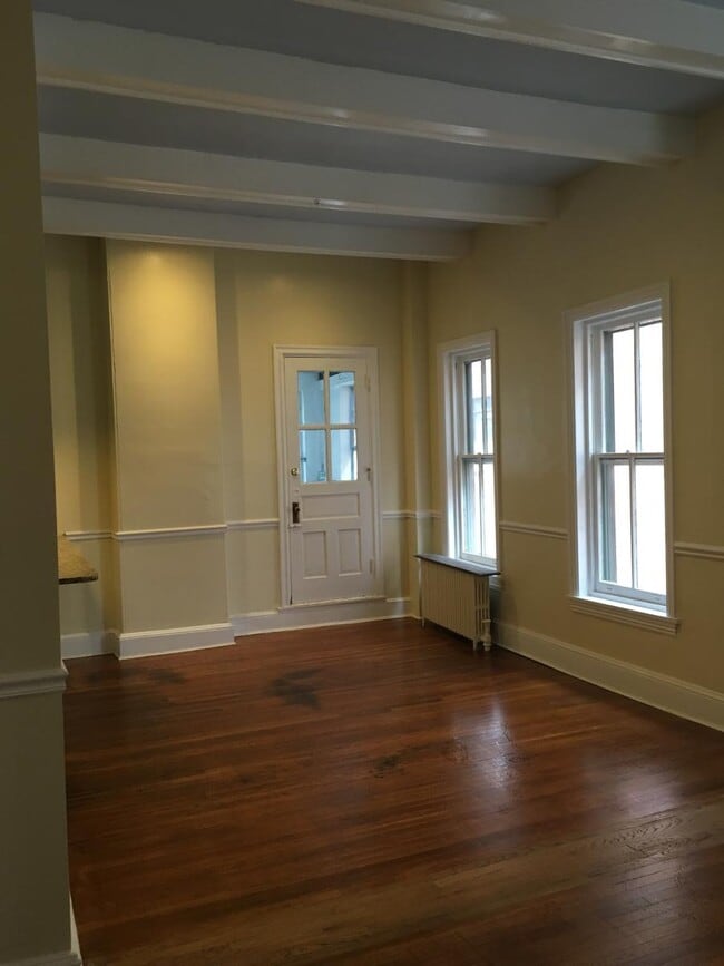 Foto del edificio - 1210 Delaware Ave