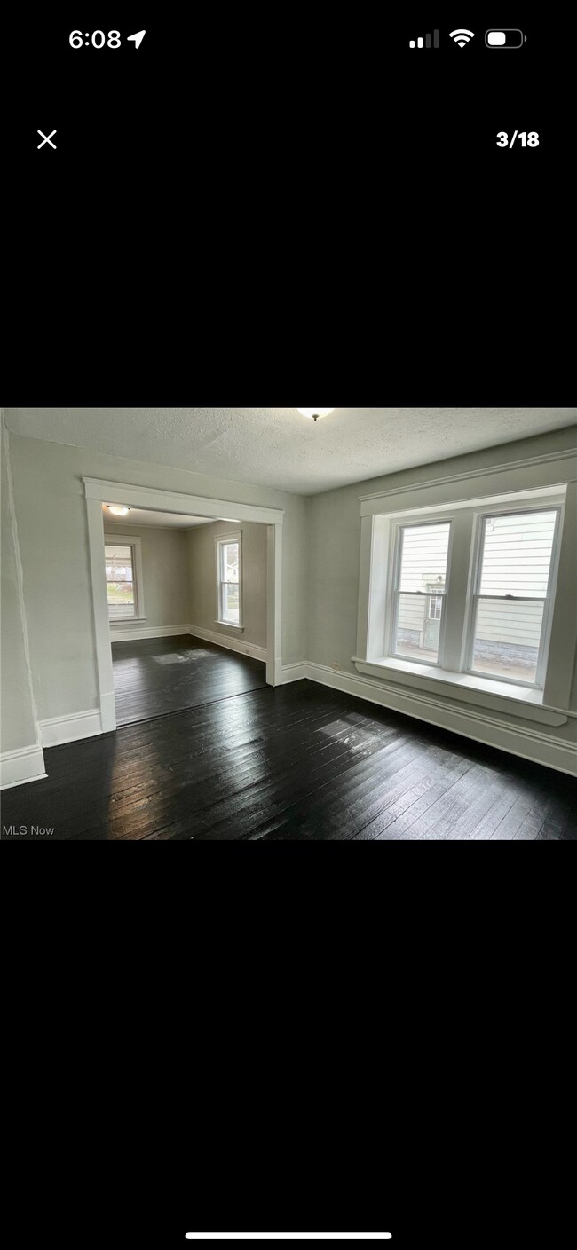 Foto del edificio - 1200 Girard St