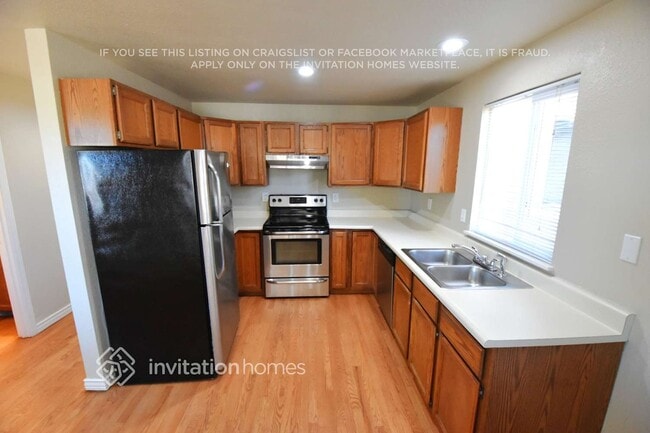 Building Photo - 8419 S 16th St