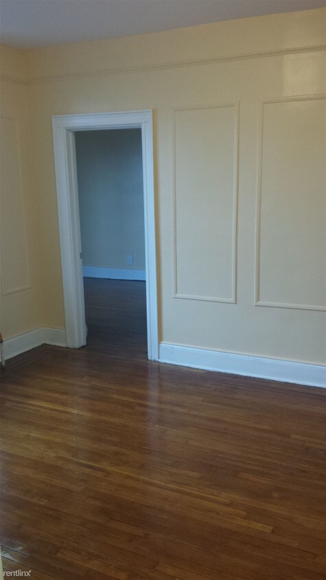 Building Photo - 1 br, 1 bath Apartment - 715 Avenue C