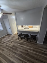 Building Photo - 711 S 6th St