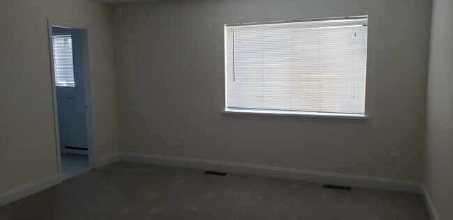 Foto del edificio - 18 Amber Ct