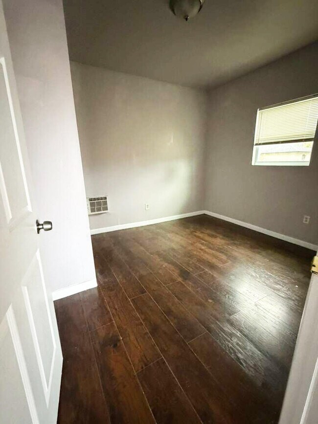 Foto del edificio - 701 N 9th St