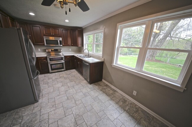 Foto del edificio - 3801 W Woodyard Rd