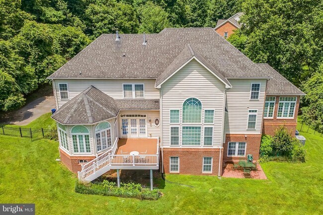 Foto del edificio - 12211 Garrison Forest Rd