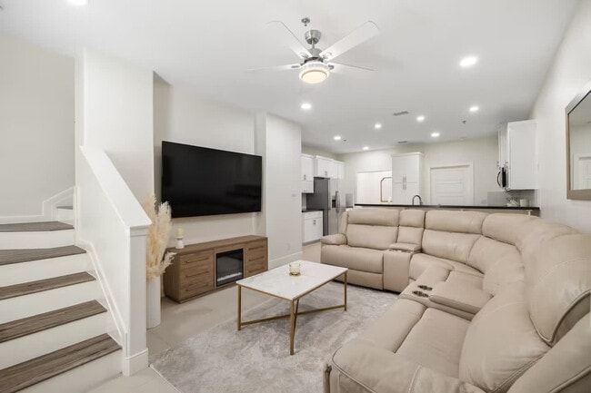 Building Photo - 1413 Keeton Ave