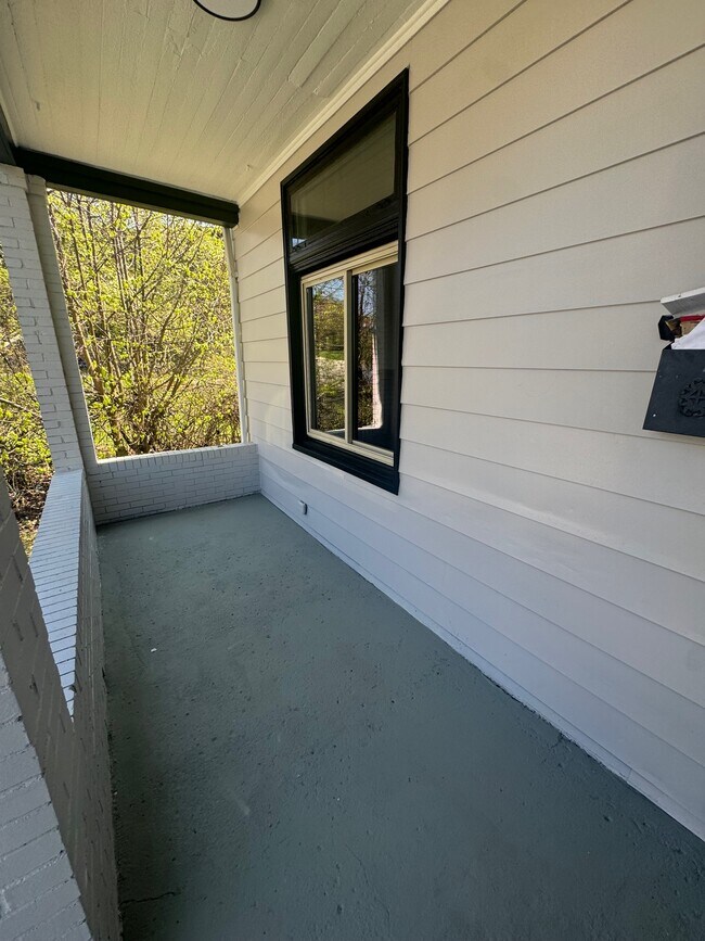 Foto del edificio - 6440 Dean St