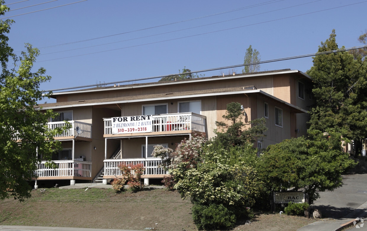 Building Photo - Foothill Terrace