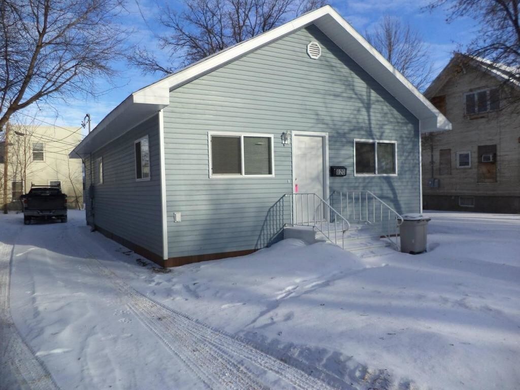 820 3rd Ave NW, Minot, ND 58703 House Rental in Minot, ND