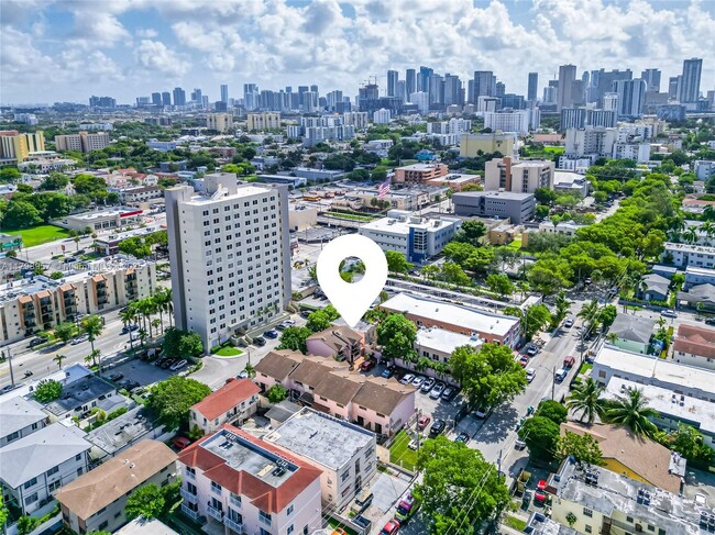 Foto del edificio - 1033 SW 2nd St