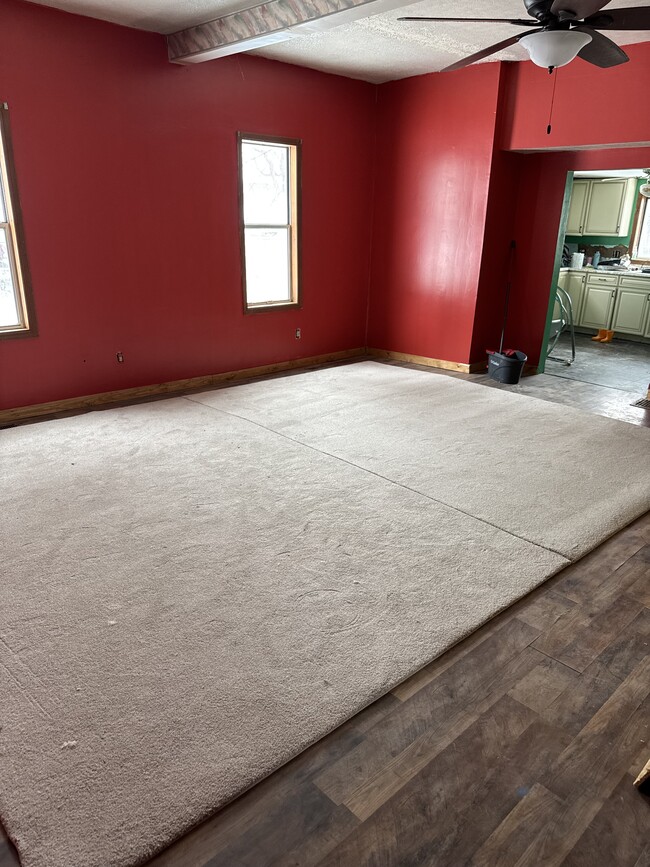 Building Photo - 636 Oakland Ave