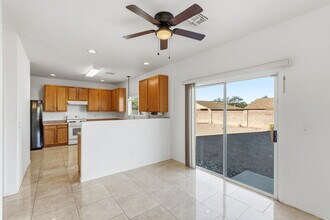 Building Photo - 4821 E Twinflower Pl