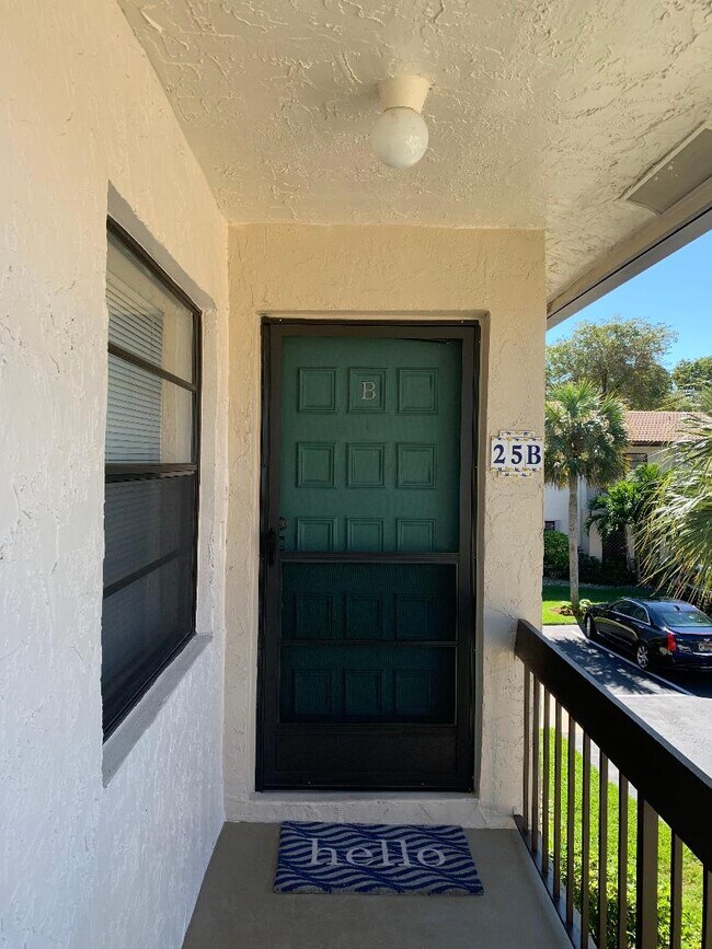 Beautiful Spacious West Boca Apartment for Rent - 21820 Cypress Cir