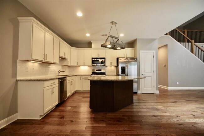 Foto del edificio - 147 Pinebranch Ct