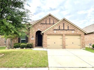 Building Photo - 1512 Nightingale Dr