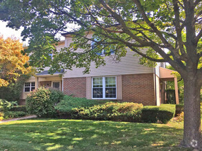 Building Photo - 3502 Burbank Dr