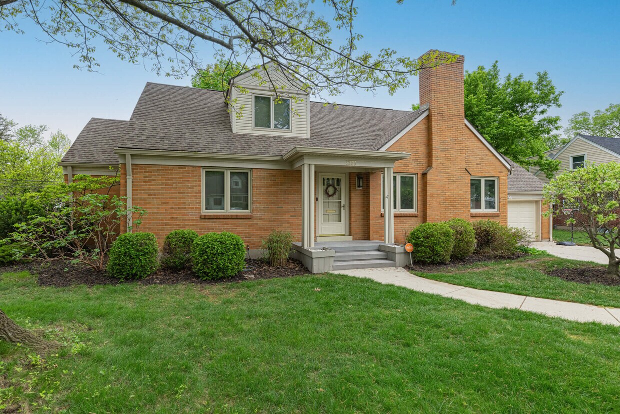 Primary Photo - 3225 Atherton Rd