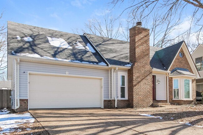 Building Photo - 3768 Stonehill Dr