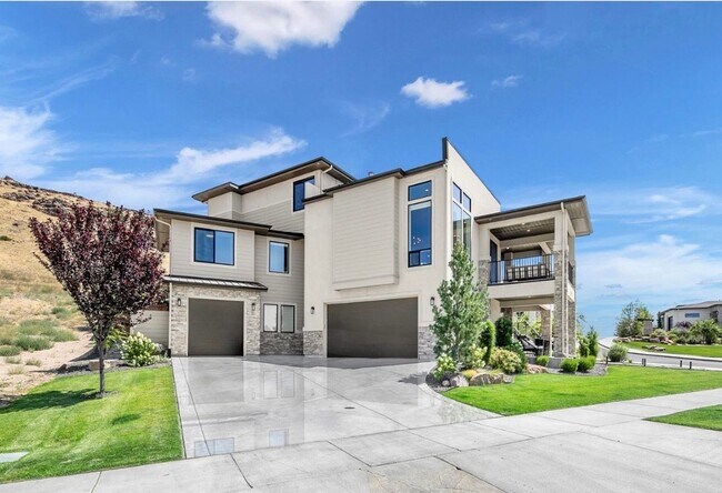 Foto del edificio - Luxury Estate with Unmatched Boise Views |...