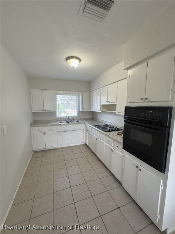 Foto del edificio - 2487 N Cochrane Rd