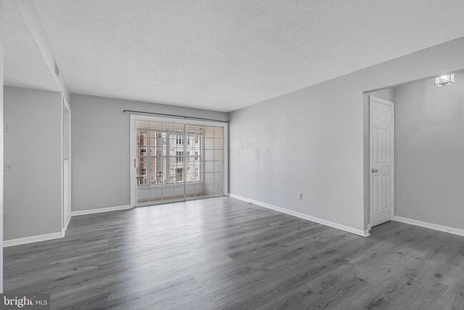 Foto del edificio - 116 Prosperity Ave SE
