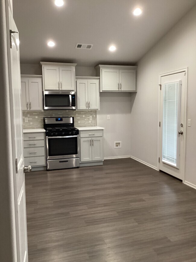 12308 N 131st East Ave, Collinsville, OK 74021 House Rental in